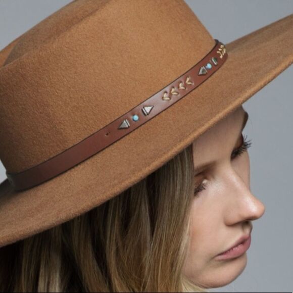 Navajo Inspired Bohemian Wool Boater Hat in BLACK - Picture 12 of 16